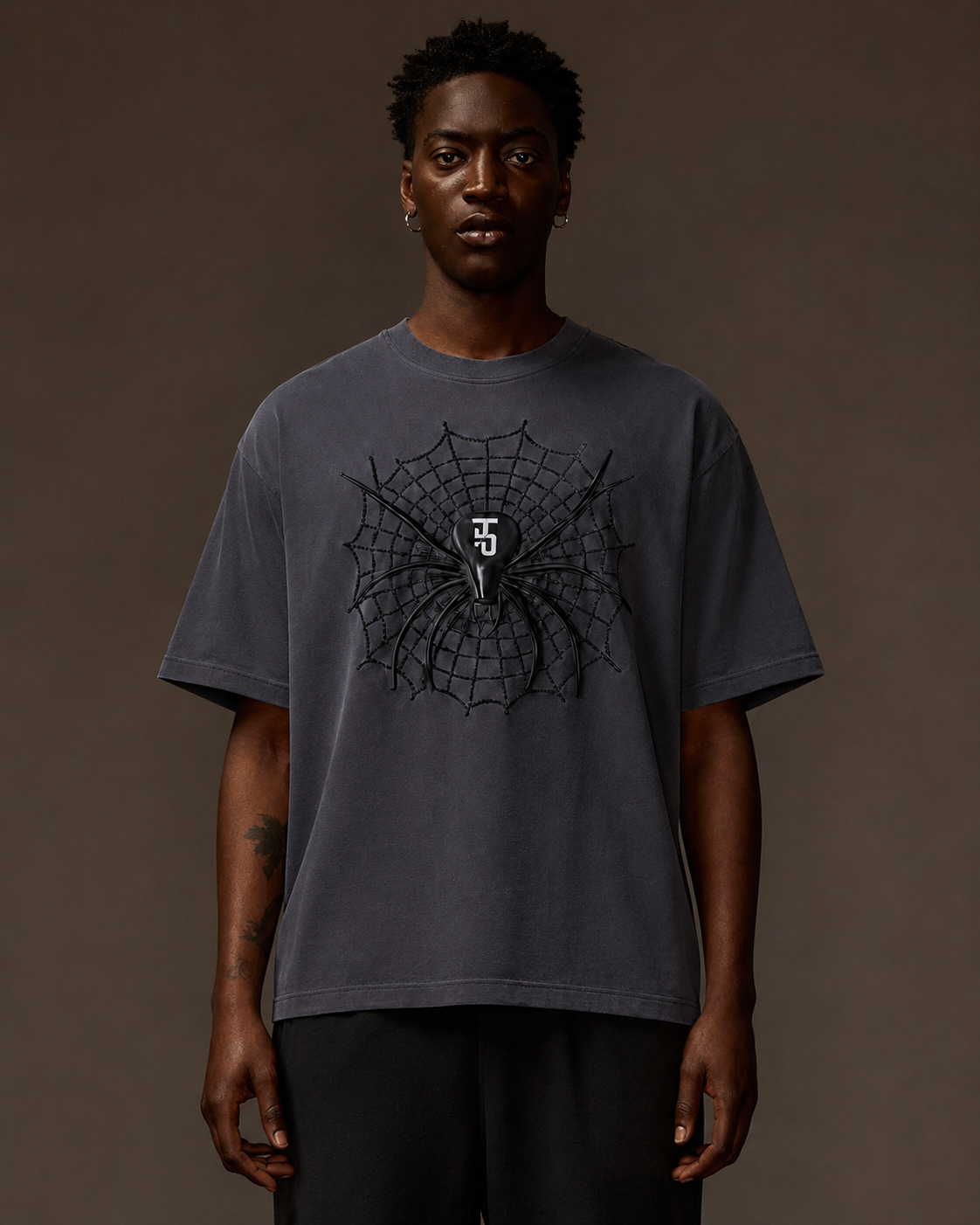 THEO SMITH SPIDER TEE